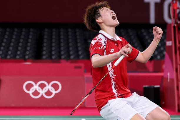 從入門到精通：正手發(fā)高遠(yuǎn)球訓(xùn)練方法全解析