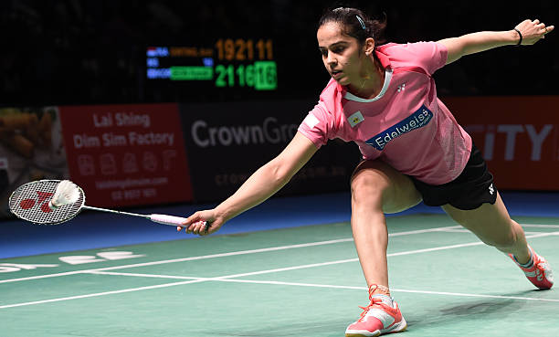 速度與激情！羽毛球扣殺的視覺盛宴