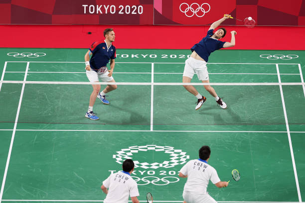 Eagle羽毛球拍價(jià)格波動(dòng)分析：何時(shí)購(gòu)買最劃算？