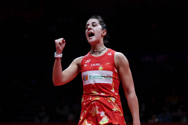 羽毛球單打比賽中的心理戰(zhàn)術(shù)：如何保持優(yōu)勢(shì)心態(tài)