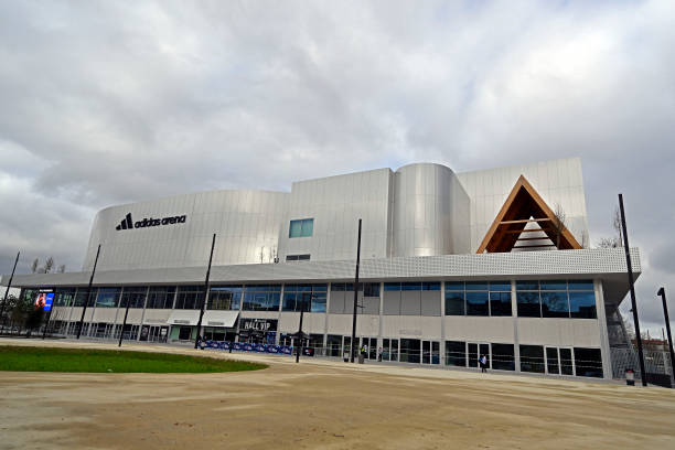 羽毛球單打比賽規(guī)則：如何正確計(jì)算得分與勝負(fù)