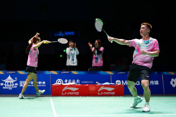 國羽一姐之爭再起波瀾，何冰嬌險勝陳雨菲