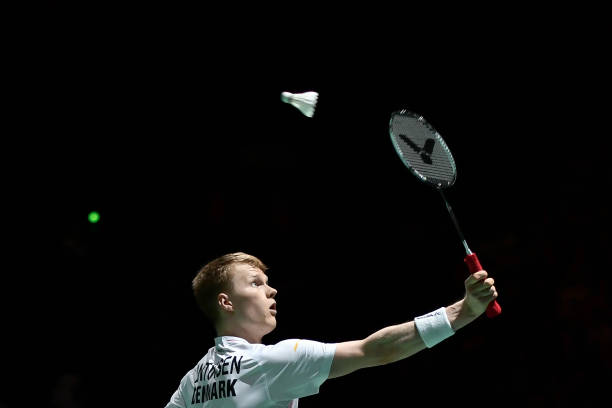 矮個(gè)子羽毛球選手如何彌補(bǔ)身高劣勢(shì)？