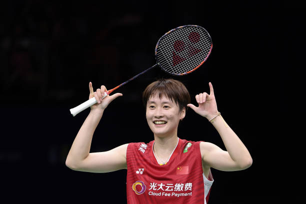 羽毛球網(wǎng)架多少錢？不同材質(zhì)與規(guī)格價格對比