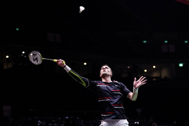 羽毛球場(chǎng)與排球場(chǎng)、籃球場(chǎng)的尺寸對(duì)比