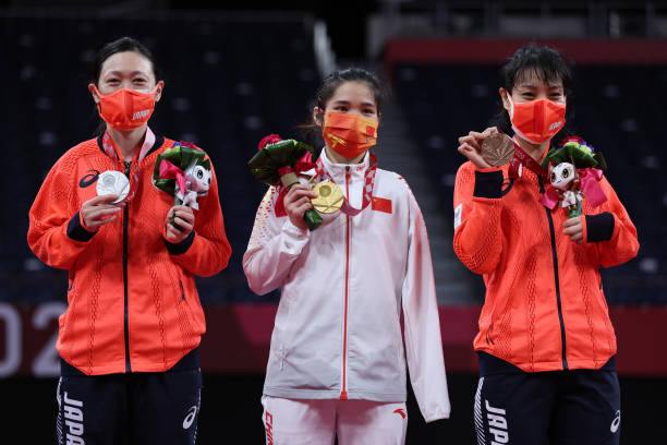 平價(jià)不踩雷！100元內(nèi)口碑羽毛球拍品牌TOP5