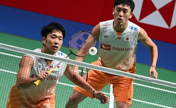 羽毛球拍選購(gòu)指南：十大知名品牌推薦