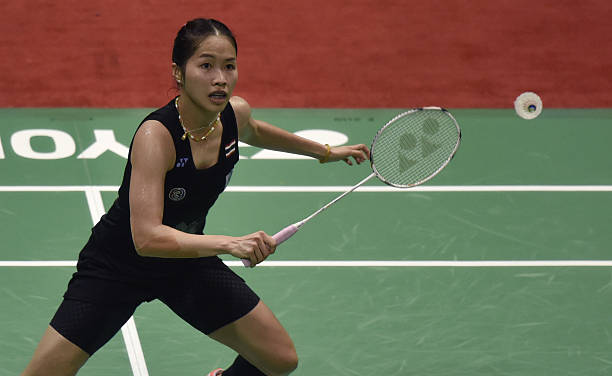 羽毛球單打發(fā)球規(guī)則詳解：對角線發(fā)球與雙打的區(qū)別