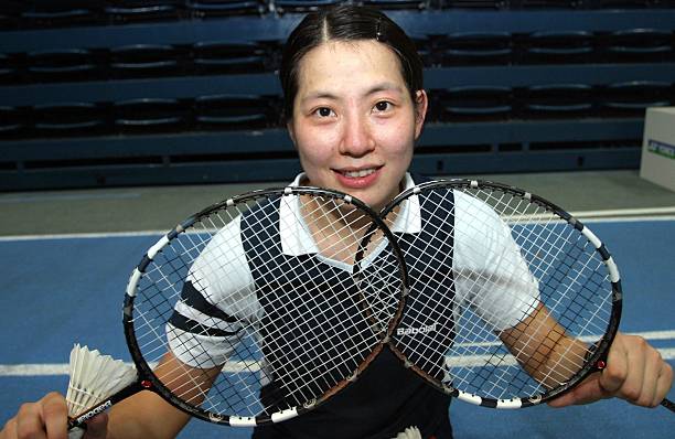 羽毛球規(guī)則技巧圖解：發(fā)球、接發(fā)球與站位詳解