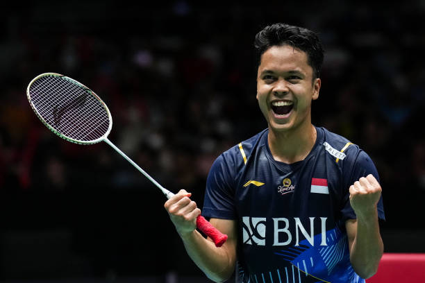 羽毛球扣殺進階指南：握拍與發(fā)力技巧詳解