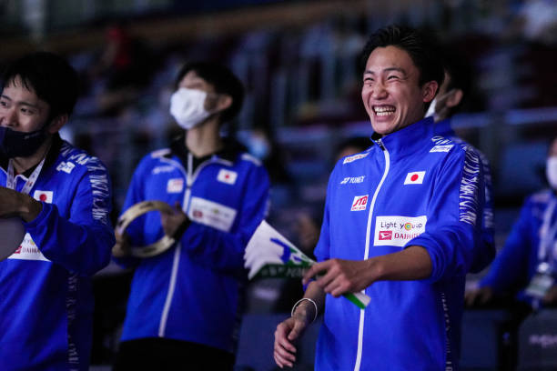 新手必看！匹克和361羽毛球拍哪家性價(jià)比更高？