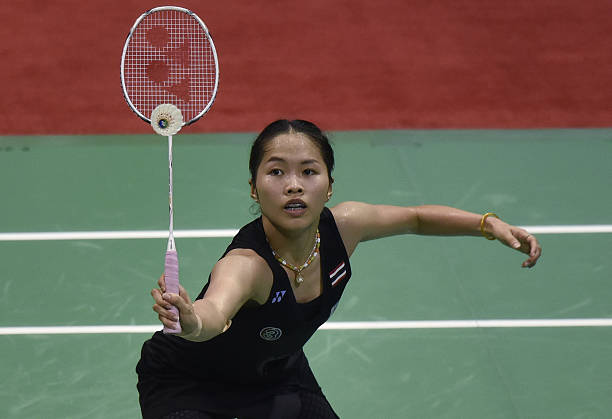 新手必看：4U和5U羽毛球拍哪個(gè)更適合入門？