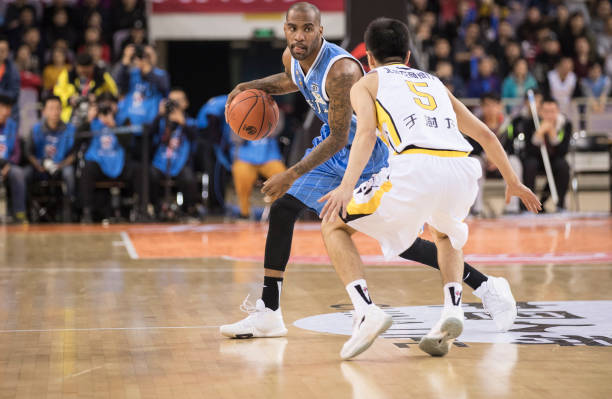 15號(hào)球衣背后的故事：NBA歷史上最具影響力的號(hào)碼之一