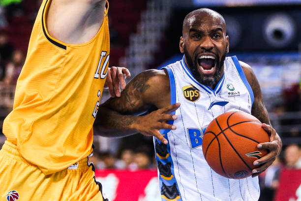 籃球解說天團(tuán)坐鎮(zhèn)jrs直播nba籃球tv，帶來專業(yè)賽事分析