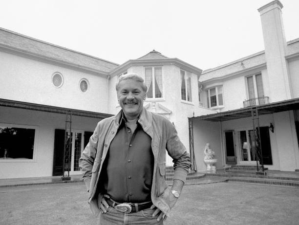 NBA新星對決：文班亞馬vs霍姆格倫全場回放