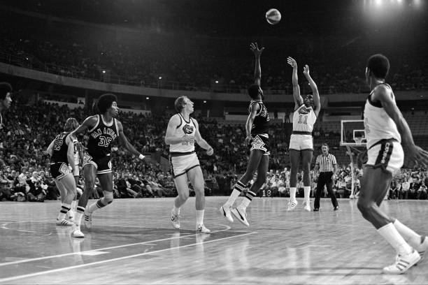 CBA選秀權(quán)背后的故事：從大學(xué)生球員到職業(yè)選手的橋梁