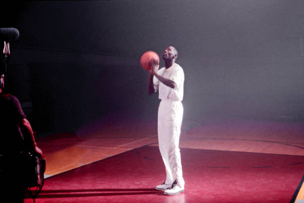 高清收藏版：沙奎爾·奧尼爾最搞笑舞蹈時刻全記錄