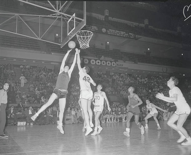 籃球比賽時間規(guī)則：每節(jié)多久？暫停時間怎么算？