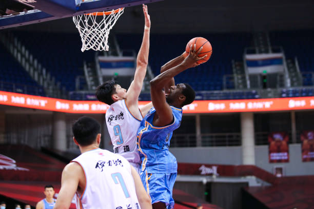 湖人傷病名單更新：關(guān)鍵球員恢復(fù)進(jìn)展