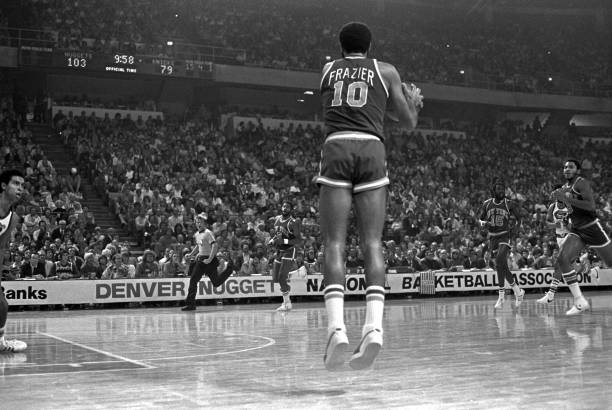 如果穿越時空：歷代最強(qiáng)中鋒同場競技會怎樣？