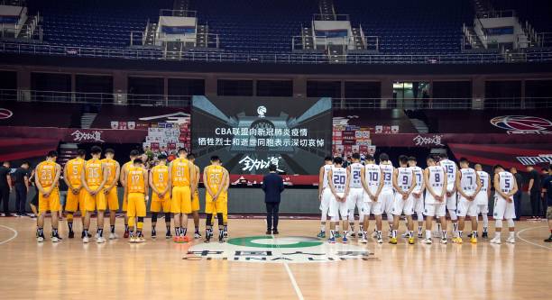 初學者必看：籃球阻擋犯規(guī)的判定與避免方法