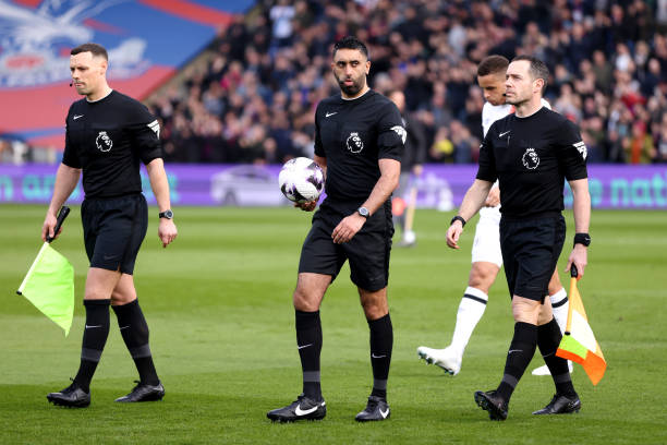 后防穩(wěn)如磐石！拉莫斯領(lǐng)銜的齊達內(nèi)時期皇馬防線解析