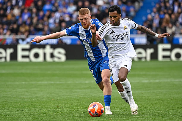 從校園到賽場：佛山足球特色學(xué)校的培養(yǎng)模式解析