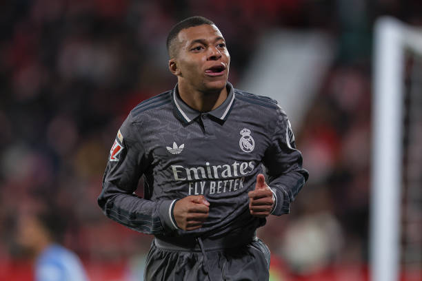 數(shù)據(jù)說(shuō)話(huà)：哈蘭德與姆巴佩年薪對(duì)比圖解析