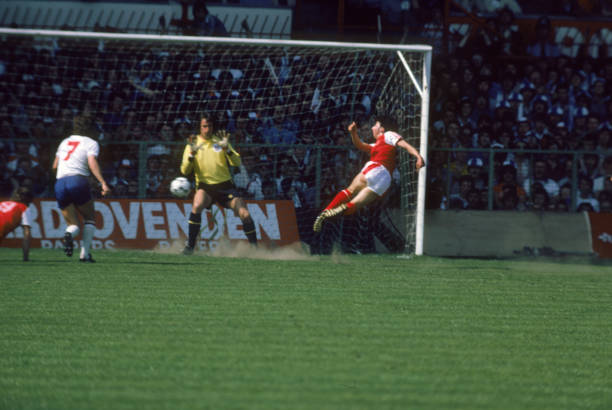 2021中超聯(lián)賽總結(jié)：疫情影響下的賽季特點(diǎn)與未來展望