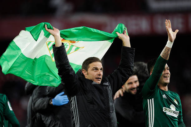 齊達(dá)內(nèi)是什么級(jí)別？解析足壇傳奇的中場(chǎng)統(tǒng)治力