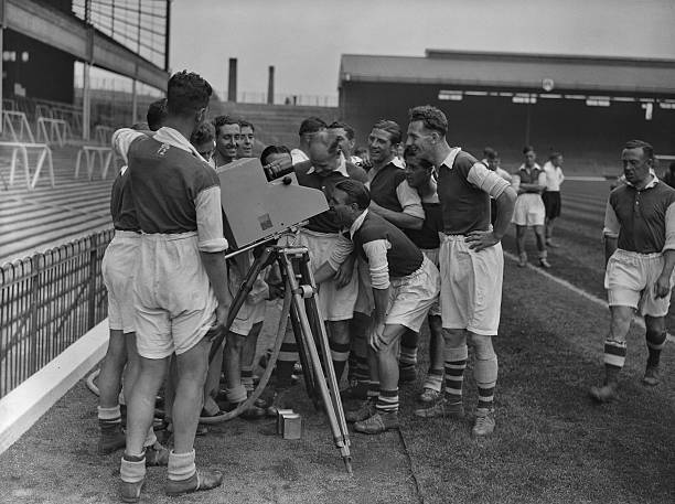 西甲雙雄 vs 英超豪門：誰才是歐洲足壇的真正霸主？