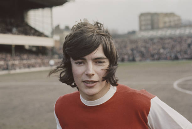 羅納爾多身高體重與營(yíng)養(yǎng)訓(xùn)練：如何保持頂級(jí)運(yùn)動(dòng)員的身體狀態(tài)？