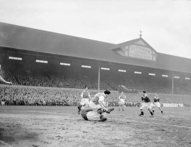 德甲冠軍懸念終結(jié)，頒獎(jiǎng)典禮將在主場(chǎng)還是客場(chǎng)舉行？