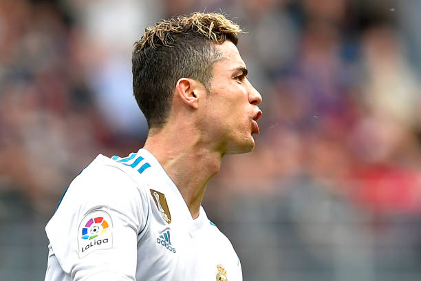 今日中超紅黑榜：最佳球員與爭議判罰解析