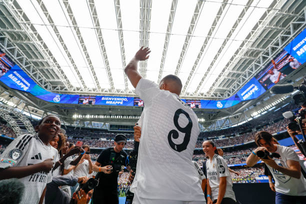 點(diǎn)球大戰(zhàn)中的心理戰(zhàn)：比利時(shí)vs意大利