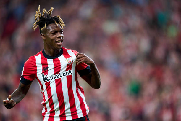 防守不是堆人！7人制足球高效區(qū)域聯(lián)防教學(xué)