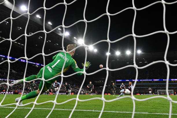 球迷熱議：歐冠外卡是創(chuàng)新還是破壞競技公平？