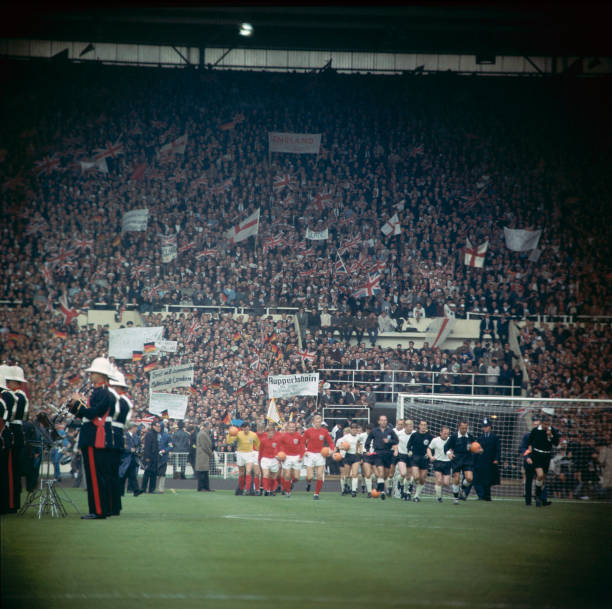 巴黎再度迎來歐冠巔峰對決，2022年決賽場地正式公布