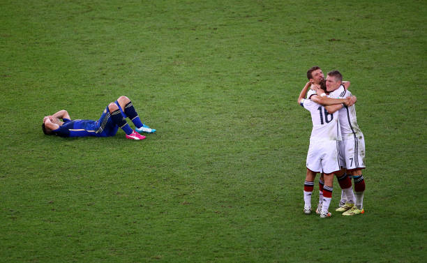 法國(guó)足球周末看點(diǎn)：從法甲到業(yè)余聯(lián)賽，精彩不容錯(cuò)過