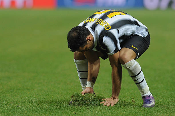 橫梁無(wú)情！解析哈蘭德射門(mén)被擋出的關(guān)鍵因素