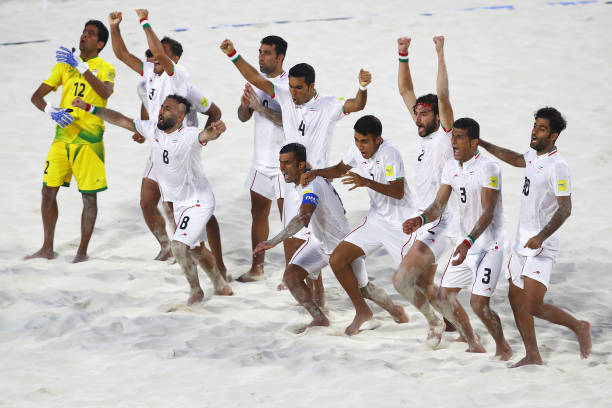 阿森納傳奇博格坎普的十大精彩進球動圖