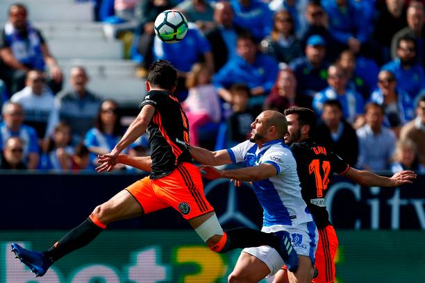 梅西頭球破門+埃托奧閃電進(jìn)球！09歐冠決賽經(jīng)典瞬間全解析