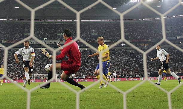 插手還是幫忙？一線之隔的“越位”困境