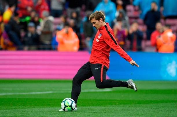 為什么足球比賽每隊(duì)是11人？歷史與規(guī)則的演變