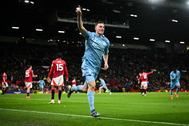 綠茵場上的希望：國家U14隊(duì)刻苦訓(xùn)練，為國爭光夢想啟程