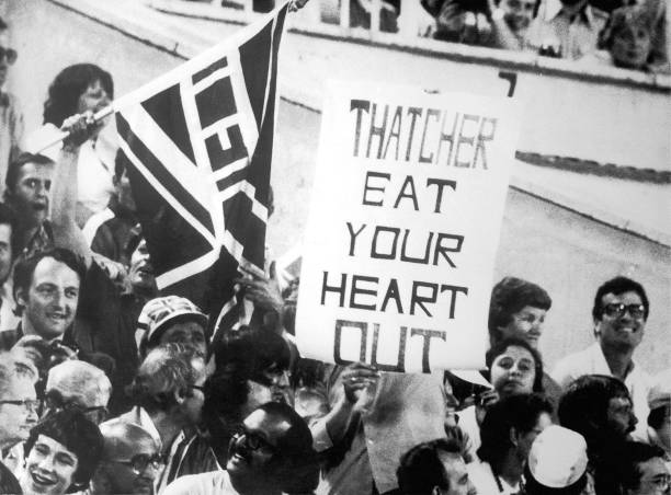 聚焦巴黎奧運(yùn)會：羽毛球場地設(shè)施與觀眾體驗前瞻