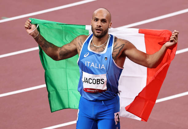 霍啟剛職務(wù)全梳理：家族企業(yè)、體育協(xié)會(huì)及社會(huì)公益一網(wǎng)打盡