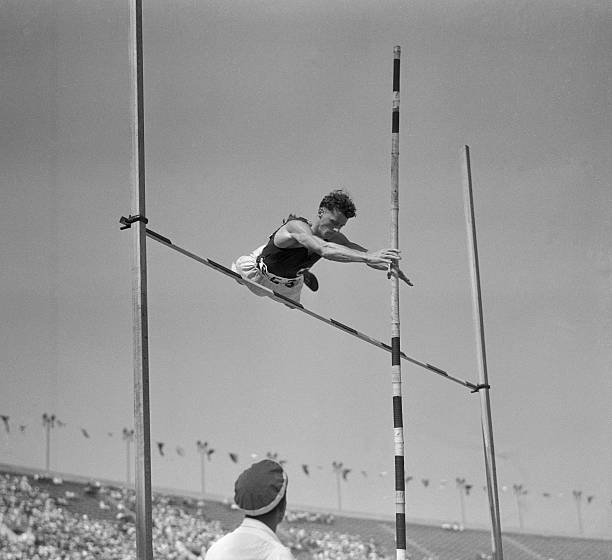黃金價格創(chuàng)近期新低，專家解讀未來走勢