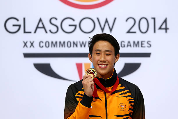 寧澤濤200米成績與亞洲紀錄對比