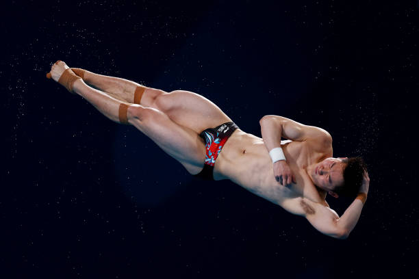 三代同堂的時尚時刻！郭晶晶媽媽與外孫的親子穿搭